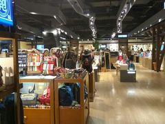 -诚品(信义店)