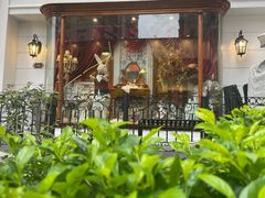 -秘密旅行Bonjour(黑金冠 江南西店)