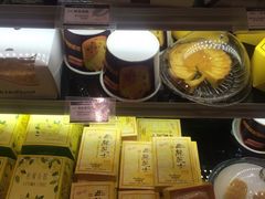 -好利来(奥林匹克购物广场店)