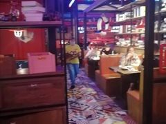 -多嘴超级肉蟹煲(杉杉国潮主题店)