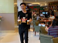 大堂-元一希尔顿酒店·禅自助餐厅·啤酒花园