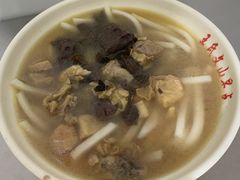 -文山荷鲜居(翠湖店)