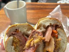 -Bánh Mì Huynh Hoa