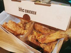 -BHC炸鸡(明洞总店)