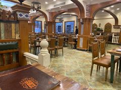 大堂-清真·玛丽亚新疆菜主题餐厅(浙江中路店)