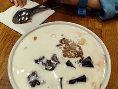 -三花奶奶的甜品(百联嘉定购物中心店)