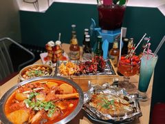 -街角等你.大连海鲜烧烤.经典铁板海鲜串(西安路店)