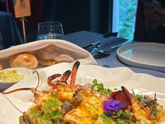 -弦月窗LUNETTE BY AMANDA(复兴路店)