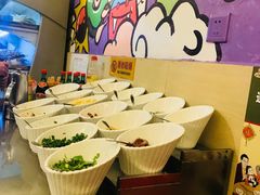 -馋虫重庆火锅(玉林南街店)