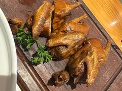 脆皮乳鸽-粤域茶餐厅