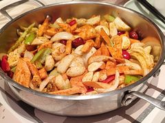 -黄记煌三汁焖锅(新佳丽江汉路店)