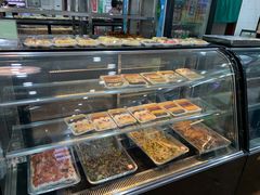 面包甜点陈列柜-护国寺小吃店(红莲南路店)