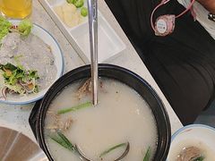 -韩香福烤肉庄园(荣成店)
