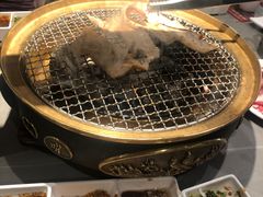 -山焱·炭火自助烤肉(周浦万达店)