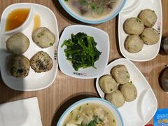 -小杨生煎(白玉兰广场店)