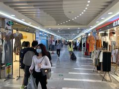 -广州白马服装市场
