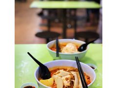 -亚王咖喱鸡米粉面