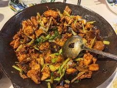 板栗黄焖鸡-漓江又一軒·广西菜·桂林米粉(梅林店)