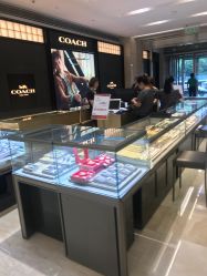-老鳳祥銀樓(八佰伴店)