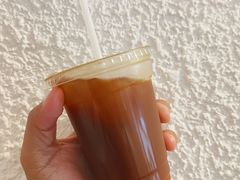 橄榄美式-Cafe on warm(丹霞店)