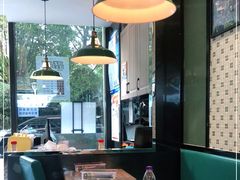 -香港新曜记茶餐厅(万泰城店)