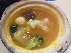 炖汤-厦门悦华酒店·绿庭主题自助餐厅