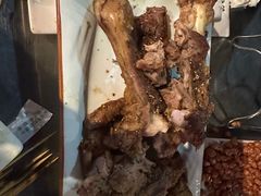 -清真磊磊烧烤老店(饮虎池街34号店)