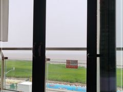 -上海南汇嘴大堤酒店