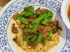 -李与白包子铺(桐梓林店)
