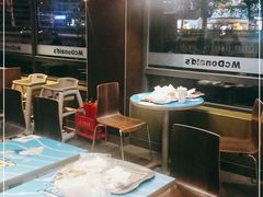 大堂-麦当劳(双榆树店)