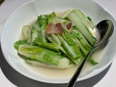 -新荣记(BFC外滩金融中心店)