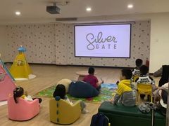 -乐悠游亲子游泳俱乐部