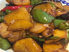 地三鲜-东北灶(金银潭永旺店)