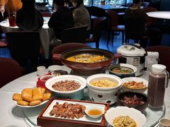 -湘知湘味(岳麓山店)