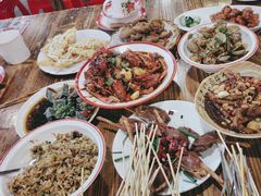 -冶建镜子·老南昌大排档·江西虾王(总店)