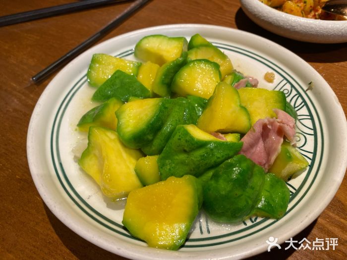 云海肴·汽锅鸡·云南菜(天山百盛优客店)清炒云南小瓜图片