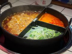 -热火朝天鲜切牛肉火锅(南强街巷店)