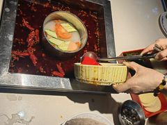 -二荆条·蜀鲜汇城市森林火锅