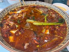 -鑫瑞川味餐厅·缸子肉