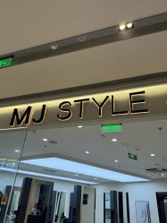 -M² LAB HAIR SALON