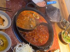 -赵美丽·重庆社区火锅·直营店(火车东站·中豪国际店)