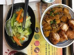 麻婆豆腐鸡肉饭-吉野家(成都时代奥莱店)