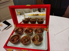 -品海楼·大连海胆锅贴馆(东港店)