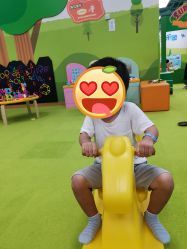 -莫莉幻想儿童乐园(青岛金茂湾店)