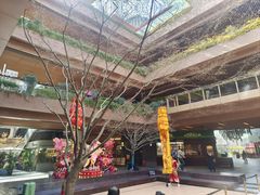 -瑞虹新天地月亮湾