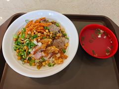 -牛八宝桂林米粉(八里庄店)