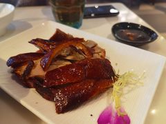 碳烤吊烧琵琶鸭-港丽餐厅(高德置地店)