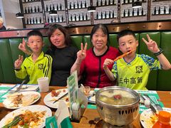 -亚马逊环球美食百汇(新城吾悦广场店)