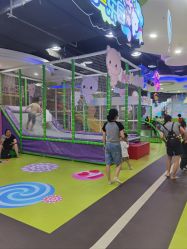 -菲菲羊乐园(临平银泰城店)