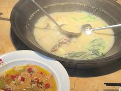 -陈大锅·岳阳鱼馆·地道岳阳菜(美食街店)